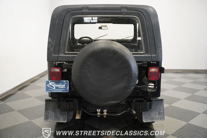 Jeep-Cj7-1979-Black-Black-28