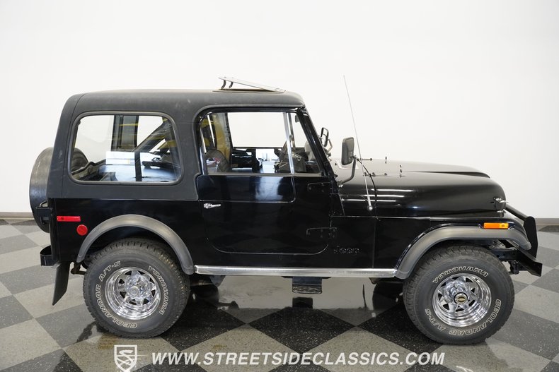 Jeep-Cj7-1979-Black-Black-32