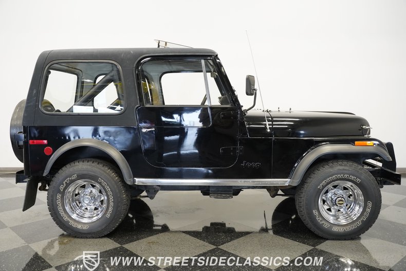 Jeep-Cj7-1979-Black-Black-33