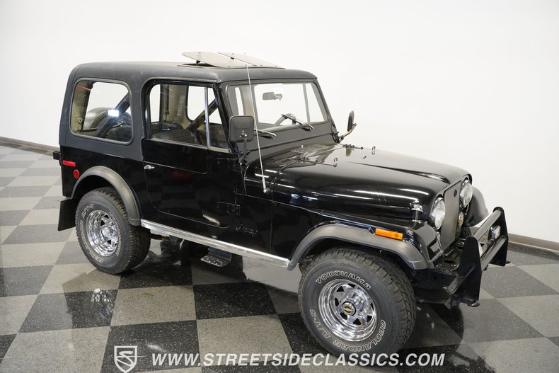 Jeep-Cj7-1979-Black-Black-35
