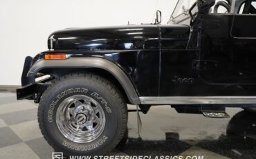Jeep-Cj7-1979-Black-Black-4