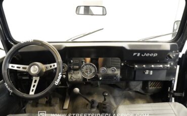Jeep-Cj7-1979-Black-Black-48