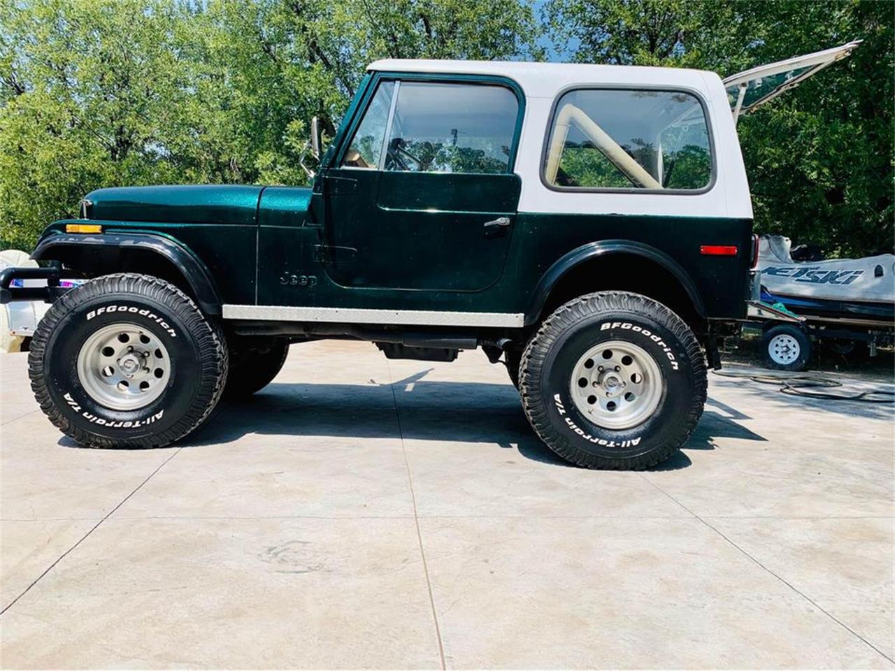 Jeep-Cj7-1979-Green-Red-Black-5