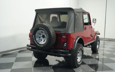 Jeep-Cj7-1980-Burgundy-Black-11
