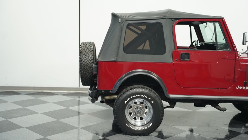 Jeep-Cj7-1980-Burgundy-Black-26