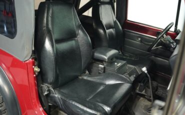 Jeep-Cj7-1980-Burgundy-Black-40