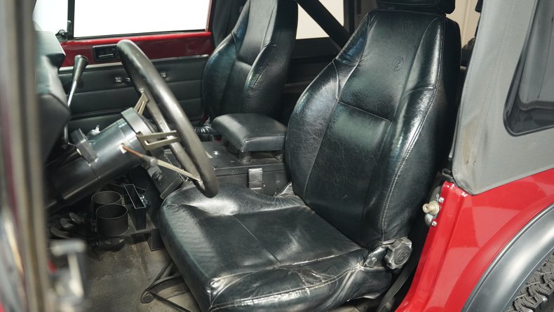 Jeep-Cj7-1980-Burgundy-Black-49