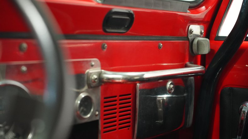 Jeep-Cj7-1980-Cardinal-Red-Black-ampamp-Red-13