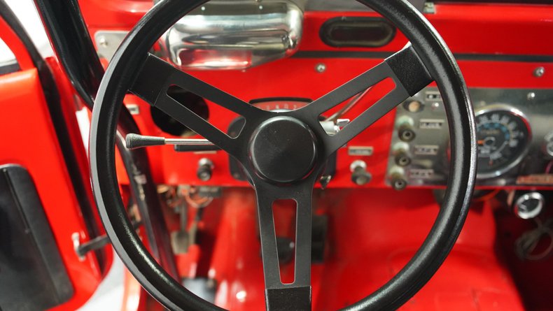 Jeep-Cj7-1980-Cardinal-Red-Black-ampamp-Red-2