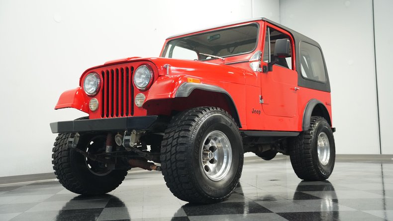 Jeep-Cj7-1980-Cardinal-Red-Black-ampamp-Red-22