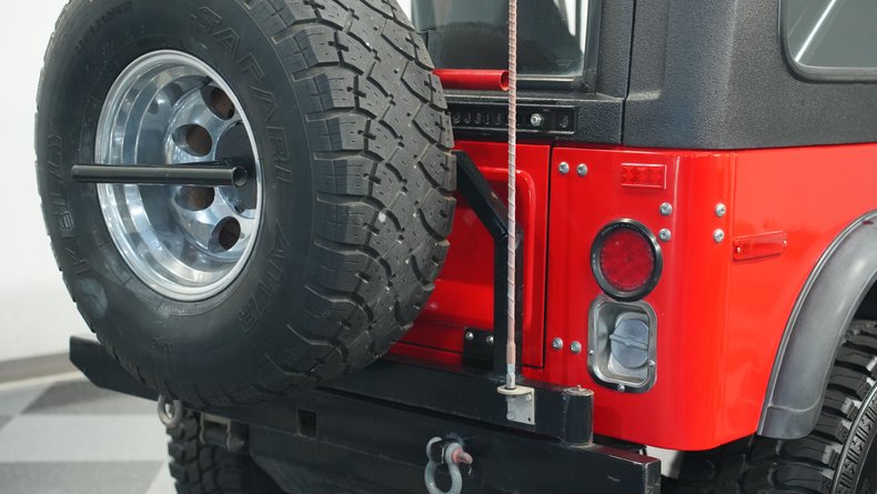 Jeep-Cj7-1980-Cardinal-Red-Black-ampamp-Red-26