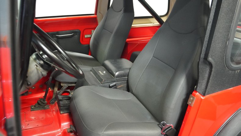 Jeep-Cj7-1980-Cardinal-Red-Black-ampamp-Red-37