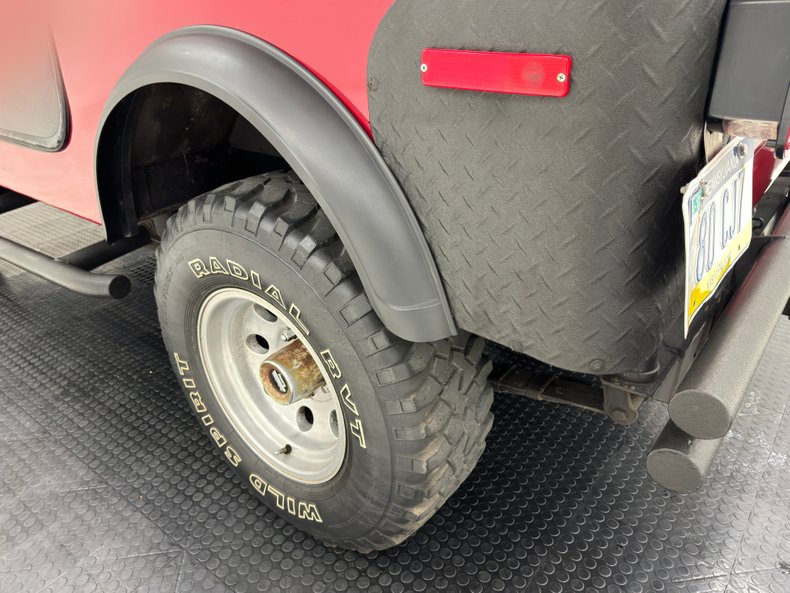 Jeep-Cj7-1980-Dark-Red-Metallic-Black-15