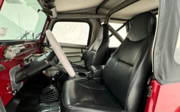 Jeep-Cj7-1980-Dark-Red-Metallic-Black-26