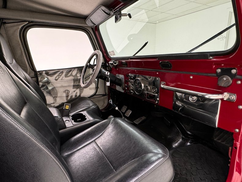 Jeep-Cj7-1980-Dark-Red-Metallic-Black-31