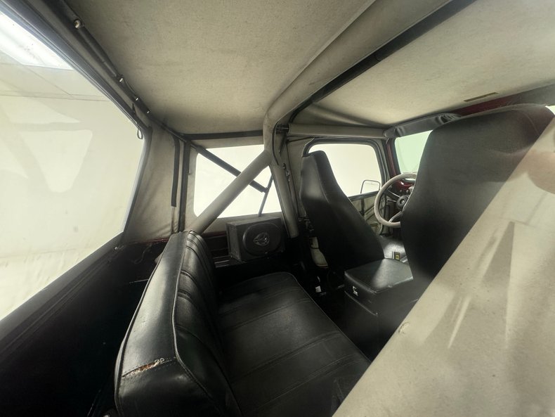Jeep-Cj7-1980-Dark-Red-Metallic-Black-44