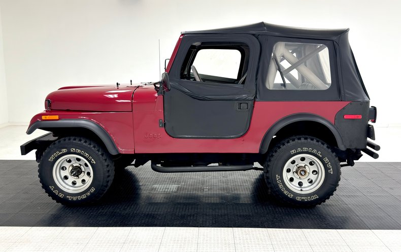 Jeep-Cj7-1980-Dark-Red-Metallic-Black