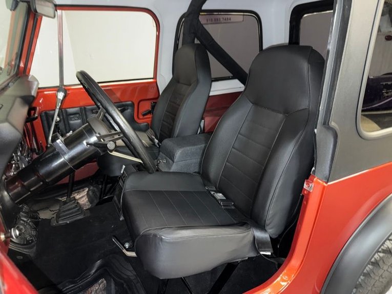 Jeep-Cj7-1981-Rust-Orange-Black-19
