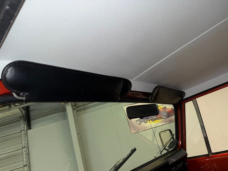 Jeep-Cj7-1981-Rust-Orange-Black-20