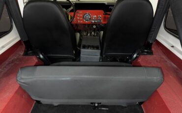 Jeep-Cj7-1981-Rust-Orange-Black-3