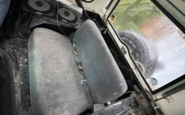 Jeep-Cj7-1981-True-Black-3