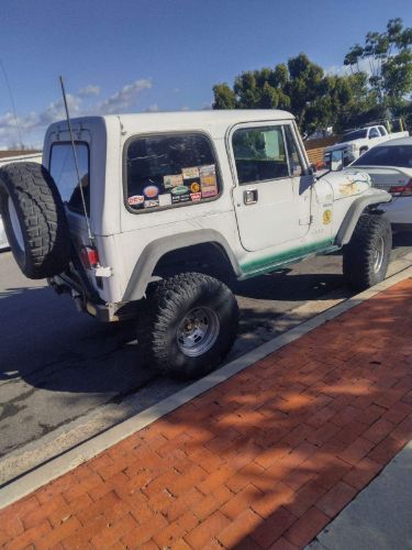 Jeep-Cj7-1982-10