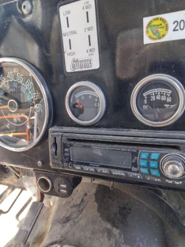Jeep-Cj7-1982-12