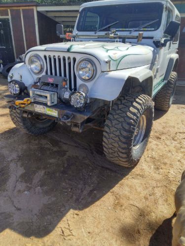 Jeep-Cj7-1982-8