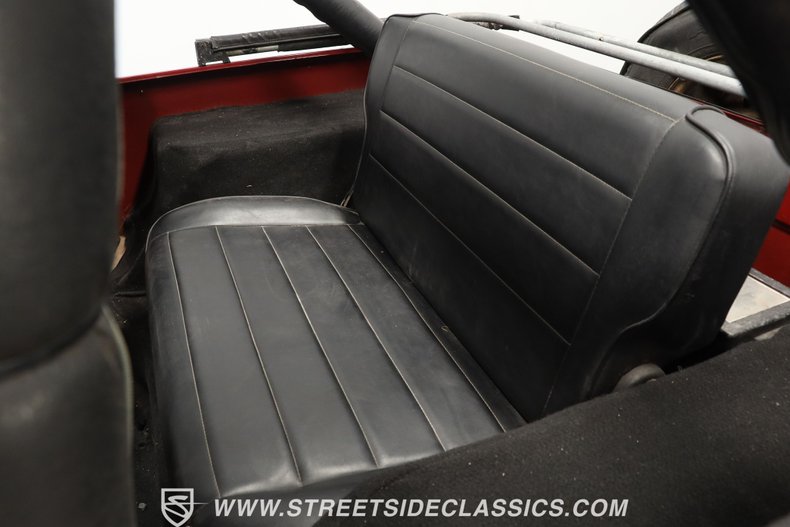 Jeep-Cj7-1982-Burgundy-Black-13