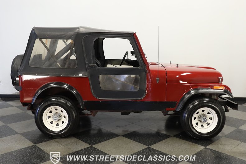 Jeep-Cj7-1982-Burgundy-Black-19