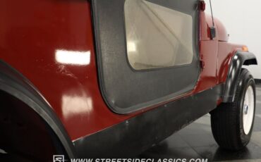 Jeep-Cj7-1982-Burgundy-Black-32