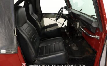 Jeep-Cj7-1982-Burgundy-Black-43
