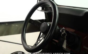 Jeep-Cj7-1982-Burgundy-Black-45