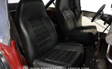Jeep-Cj7-1982-Burgundy-Black-8