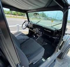 Jeep-Cj7-1982-Custom-2