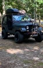 Jeep-Cj7-1982-Custom-3