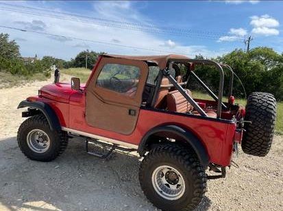 Jeep-Cj7-1982-Red-Tan-6