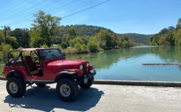 Jeep-Cj7-1982-Red-Tan-8