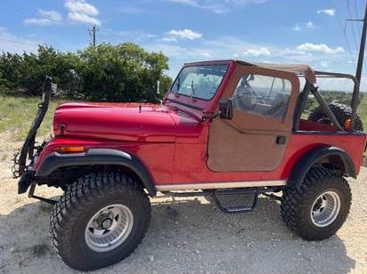 Jeep-Cj7-1982-Red-Tan-9
