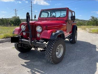 Jeep-Cj7-1982-Red-Tan