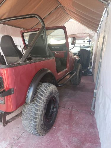 Jeep-Cj7-1983-1