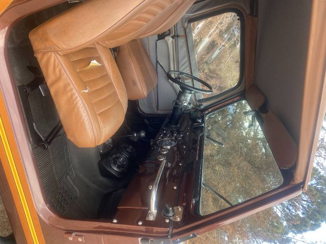 Jeep-Cj7-1983-10