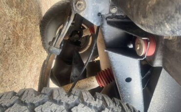Jeep-Cj7-1983-12