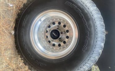 Jeep-Cj7-1983-4
