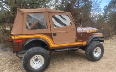 Jeep-Cj7-1983-7