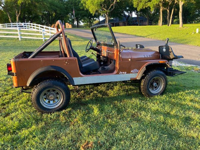Jeep-Cj7-1983-7