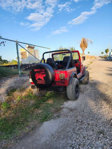 Jeep-Cj7-1983-7