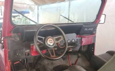 Jeep-Cj7-1983-8