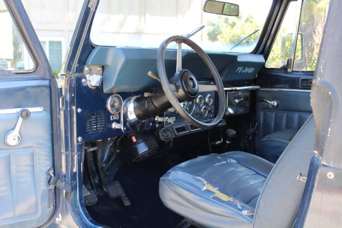 Jeep-Cj7-1983-Blue-10