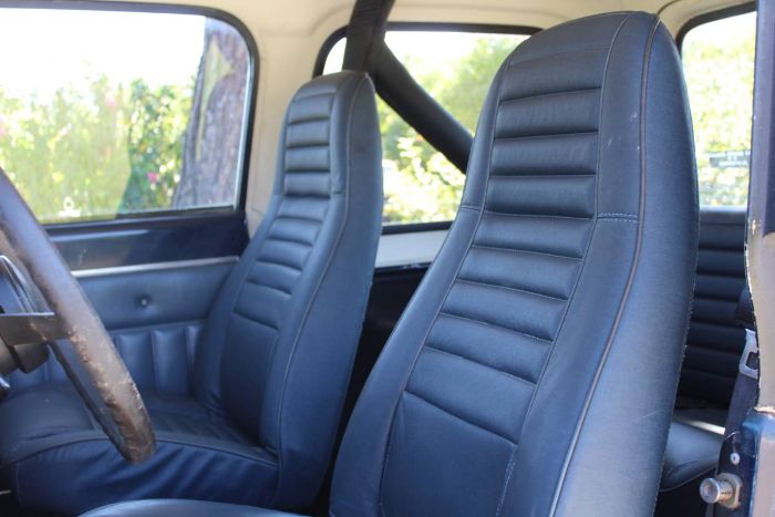 Jeep-Cj7-1983-Blue-18